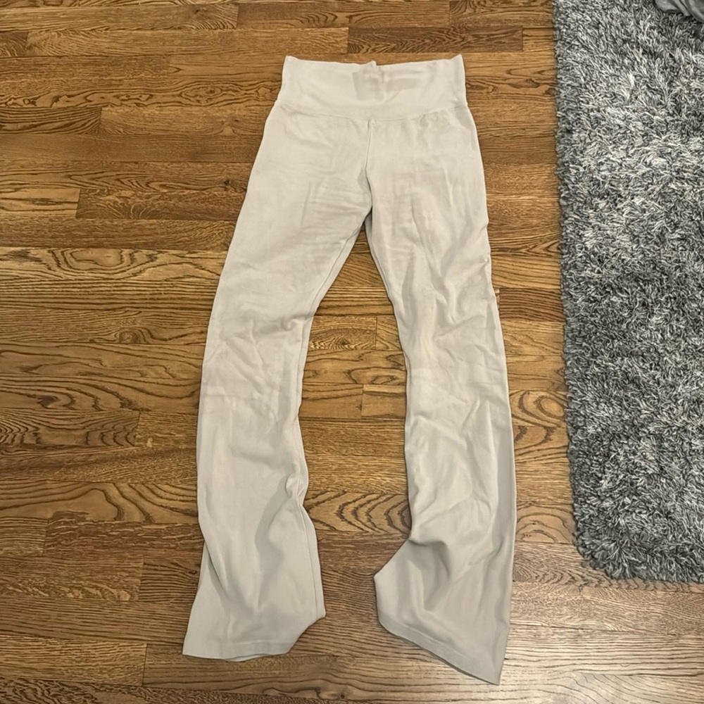 Brandy Melville yoga pants